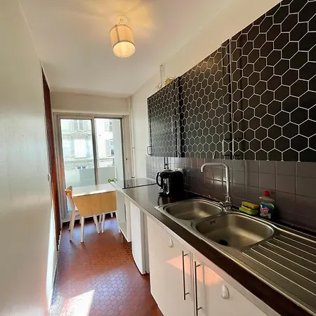 Tour Eiffel Abbe Groult Lecourbe * Paříž